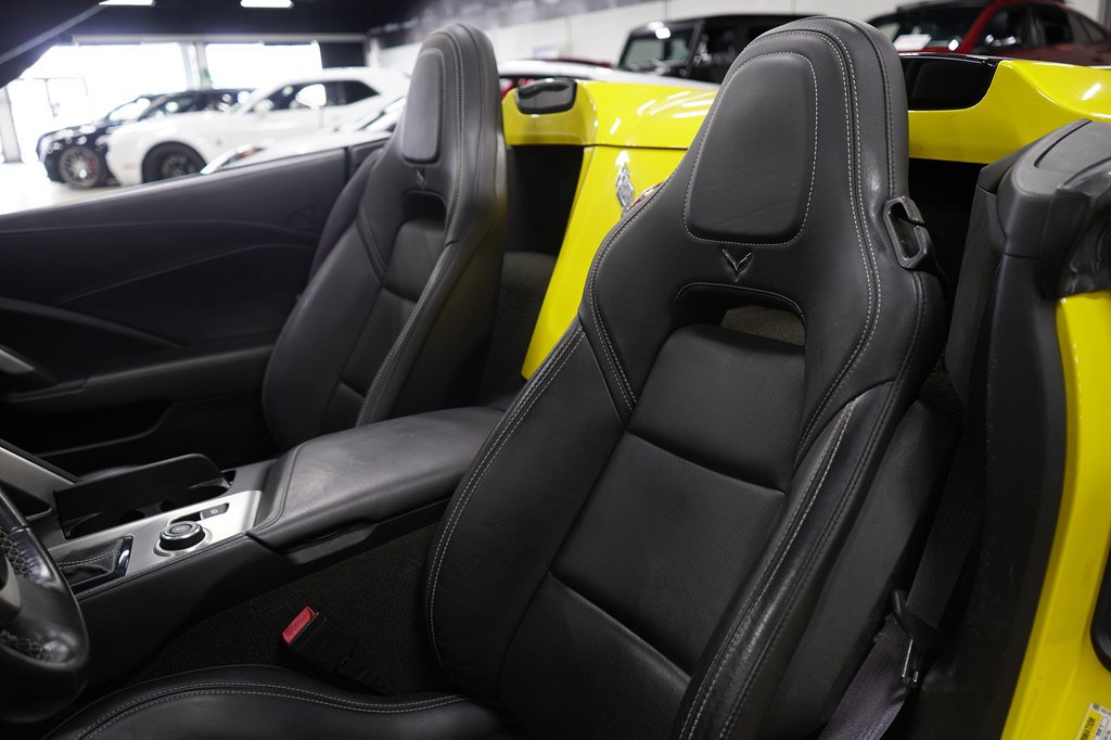 Used 2015 Chevrolet Corvette Stingray Convertible w/ 3LT Preferred Equipment Group RWD image 19