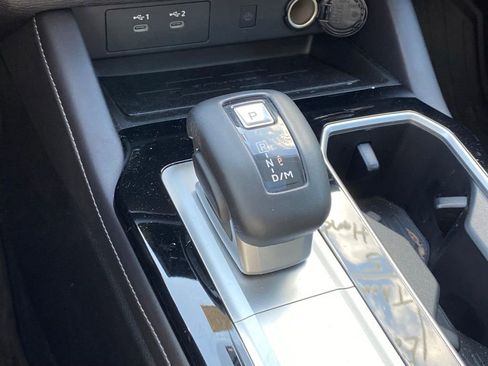 Used 2025 Mitsubishi Outlander SEL FWD image 15