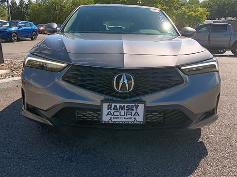 Used 2025 Acura Integra FWD image 8