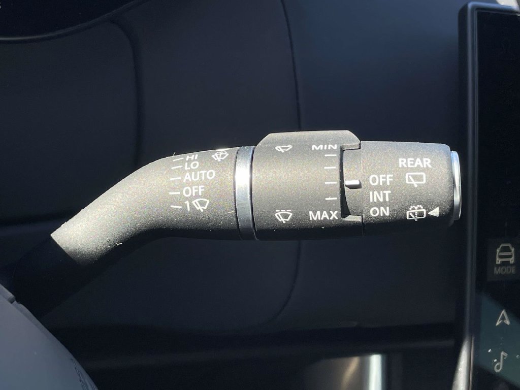 Used 2025 Land Rover Range Rover SE AWD/4WD image 26