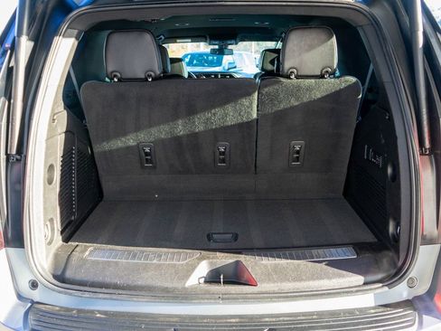 Used 2022 GMC Yukon Denali AWD/4WD image 36