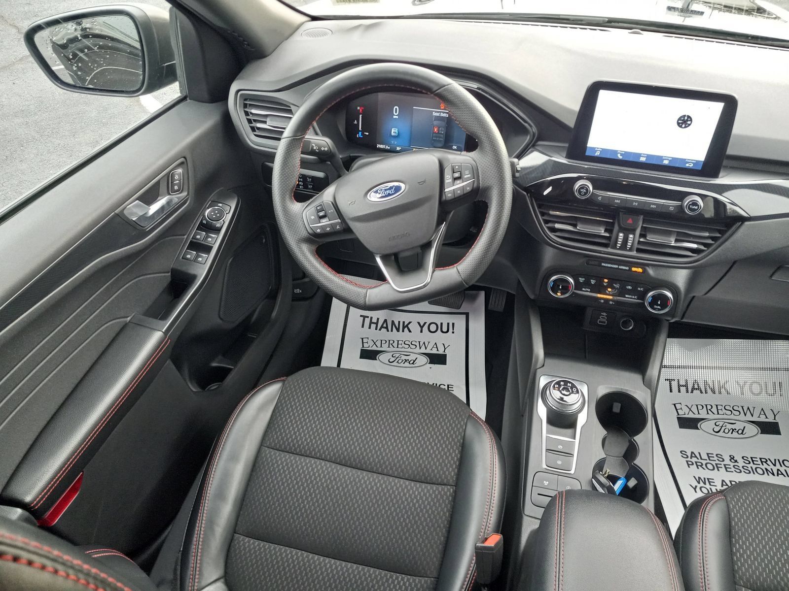 Used 2025 Ford Escape ST-Line FWD image 15
