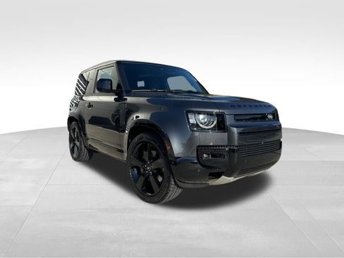 New 2024 Land Rover Defender 90 V8 image 3