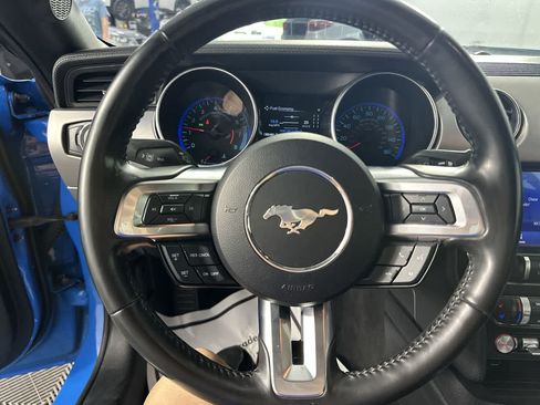 Used 2022 Ford Mustang Premium RWD image 3