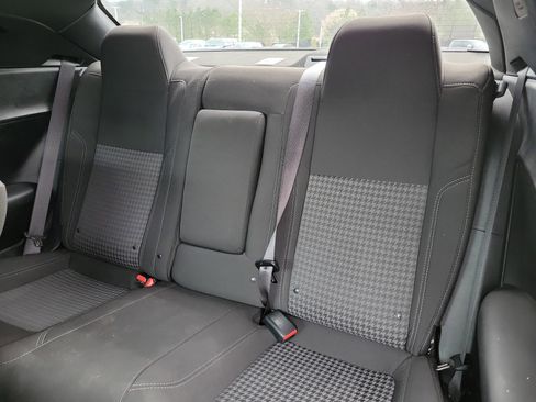 Used 2022 Dodge Challenger SXT w/ Blacktop Package image 7