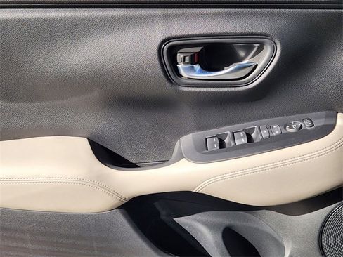 Used 2024 Honda HR-V LX image 24