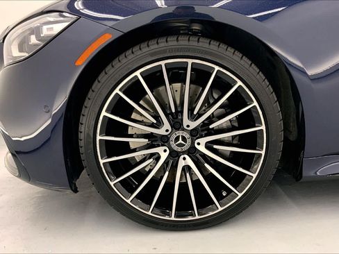 Used 2022 Mercedes-Benz S 500 4MATIC image 8