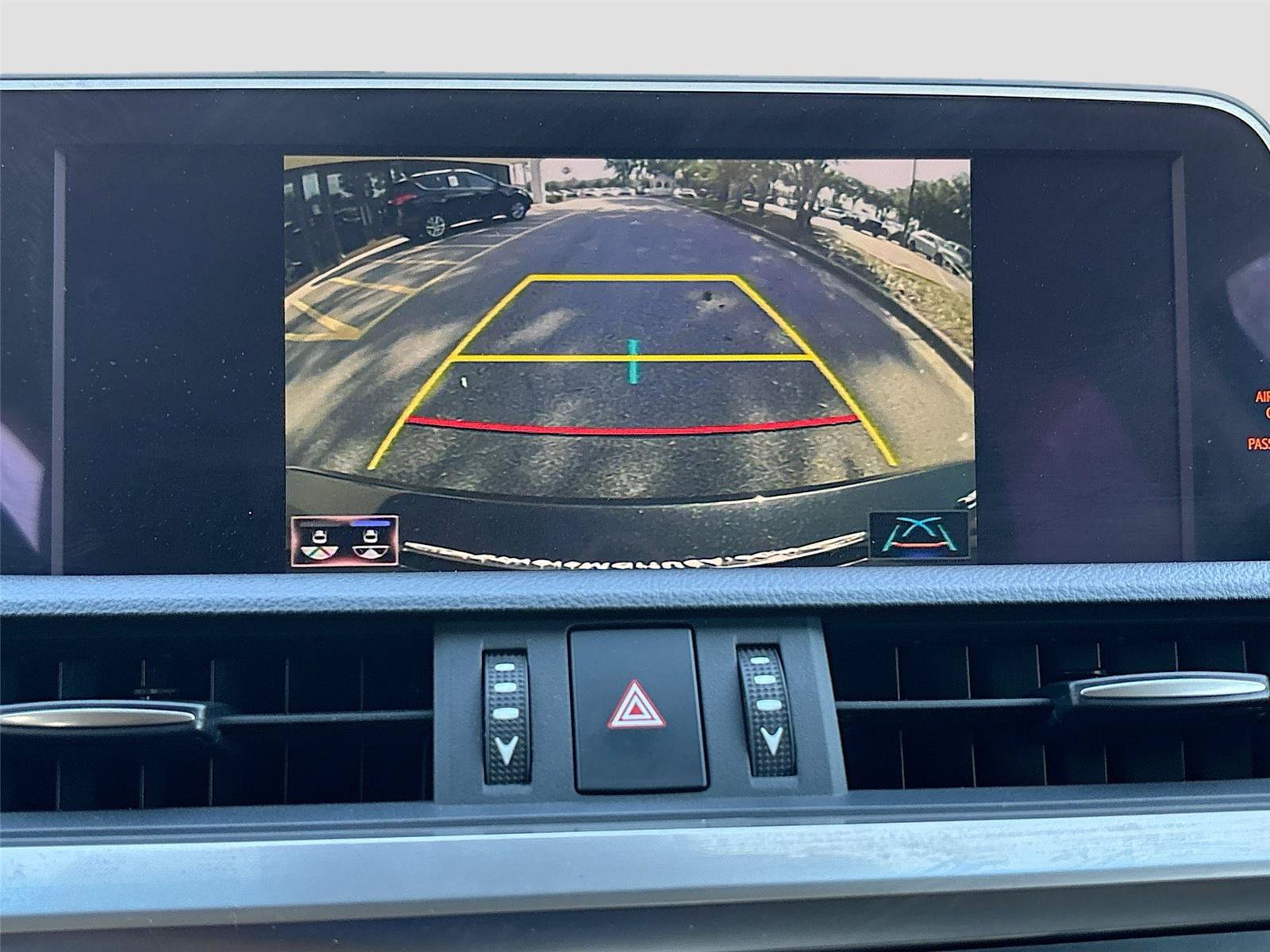 Used 2019 Lexus ES 350 w/ Premium Package FWD image 14