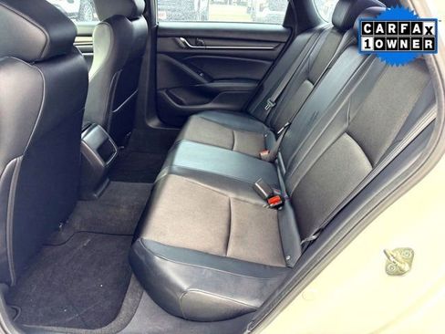 Used 2018 Honda Accord Sport image 18