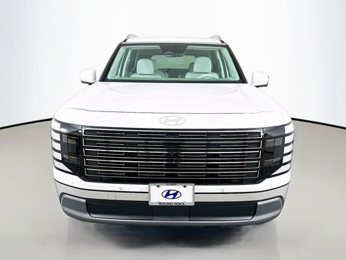 New 2026 Hyundai Palisade SEL Premium FWD image 2