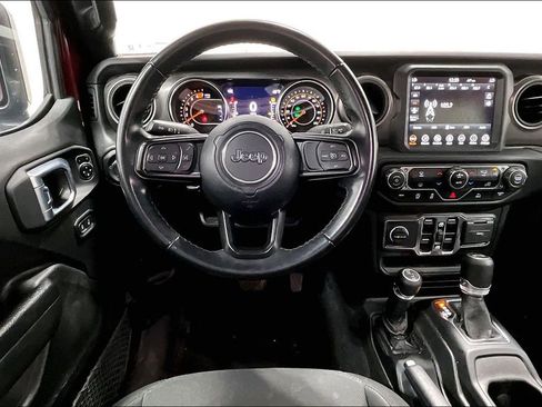 Used 2021 Jeep Wrangler Unlimited Sport AWD/4WD image 6