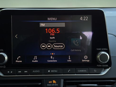 Certified 2025 Nissan Altima 2.5 S FWD image 22