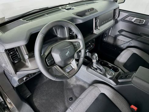 New 2025 Ford Bronco Big Bend image 2