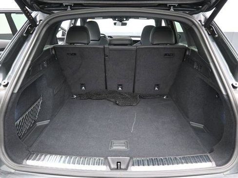 Used 2025 Audi SQ5 Premium Plus w/ Premium Plus Package AWD/4WD image 32