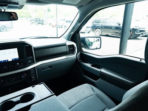 Used 2022 Ford F150 XLT AWD/4WD image 10