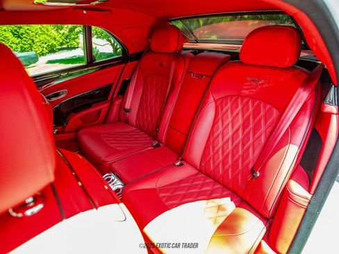 Used 2019 Bentley Mulsanne Speed image 64