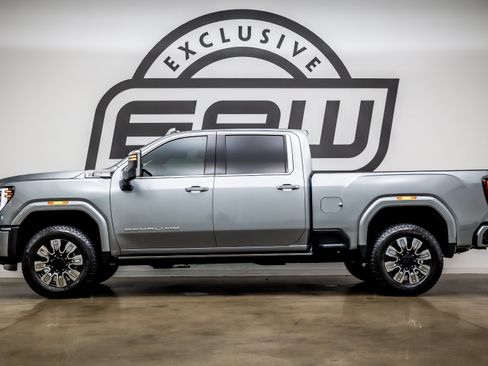 Used 2026 GMC Sierra 2500 Denali w/ Denali Reserve Package AWD/4WD image 6