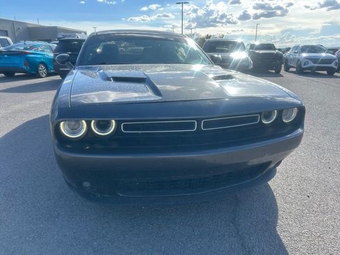 Used 2017 Dodge Challenger R/T RWD image 3