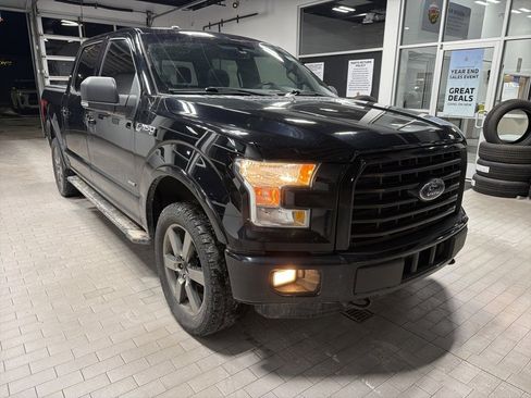 Used 2016 Ford F150 XLT w/ Equipment Group 302A Luxury image 3