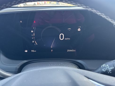 Certified 2024 Buick Encore GX Avenir w/ Avenir Technology Package AWD/4WD image 15