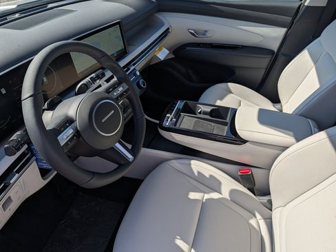 New 2026 Hyundai Tucson Limited image 7