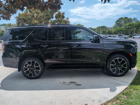 Used 2023 Chevrolet Tahoe RST w/ Sport Performance Package AWD/4WD image 11