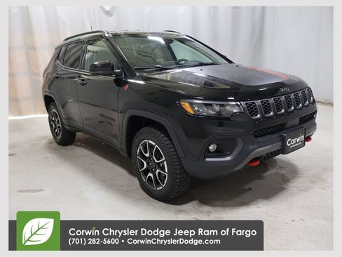 New 2026 Jeep Compass Trailhawk AWD/4WD image 1