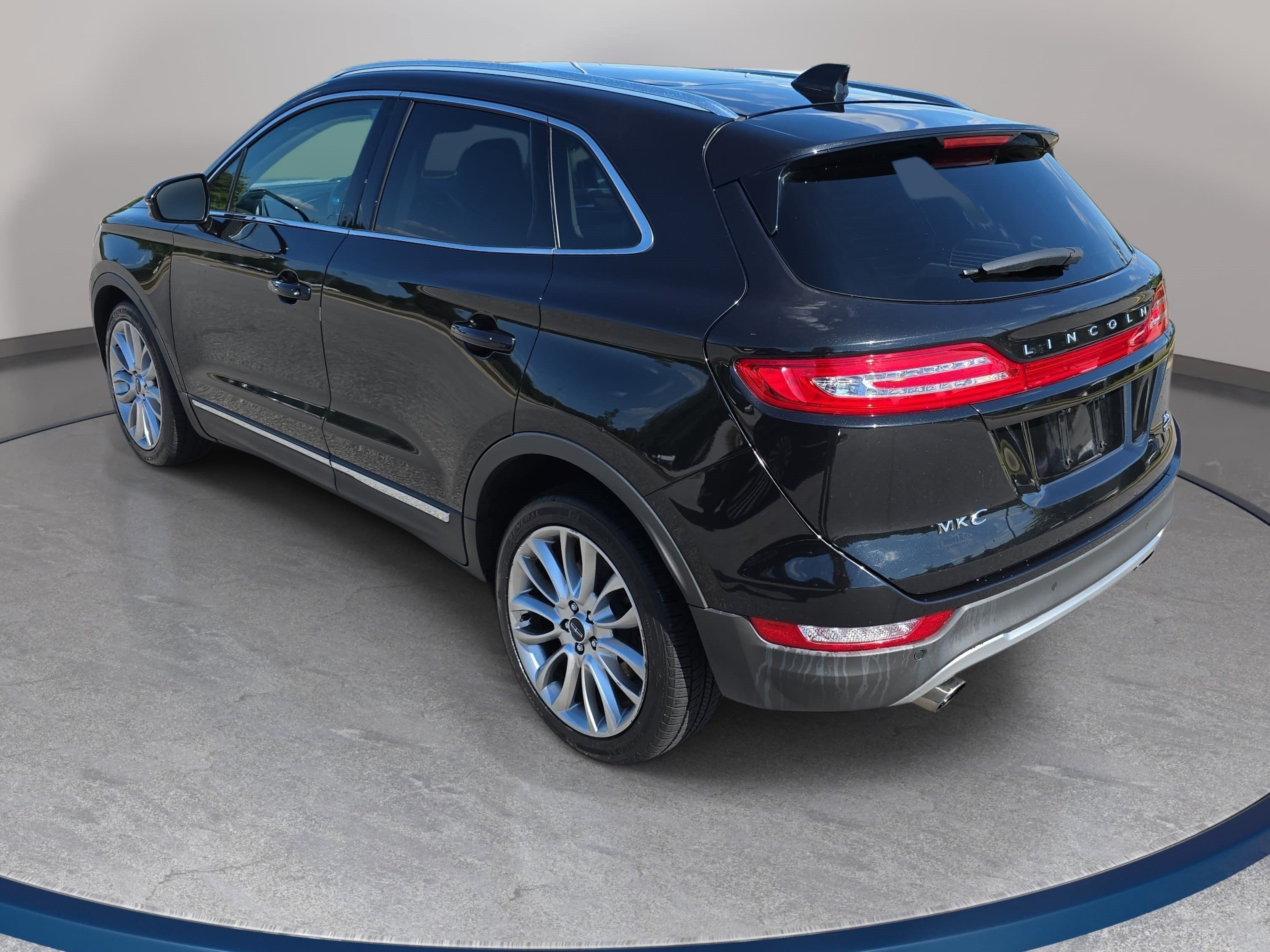 Used 2015 Lincoln MKC FWD w/ Equipment Group 102A Reserve image 7