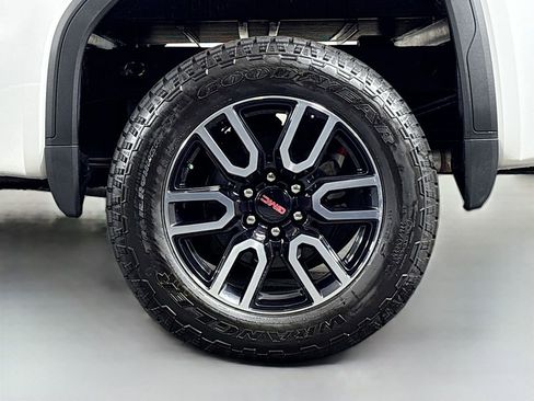 New 2026 GMC Sierra 1500 AT4 w/ AT4 Premium Package image 32