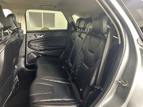 Certified 2024 Ford Edge Titanium AWD/4WD image 16