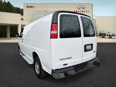 Used 2024 GMC Savana 2500 w/ Driver Convenience Package image 6