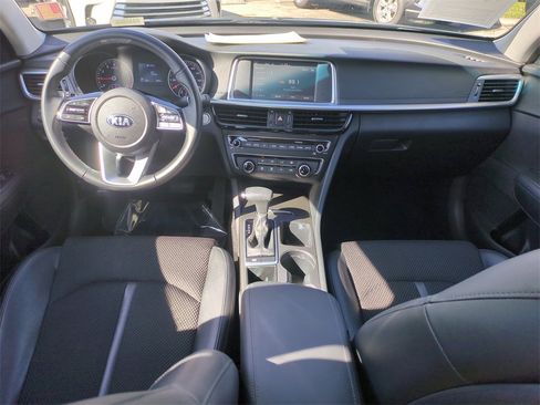 Used 2020 Kia Optima S image 17