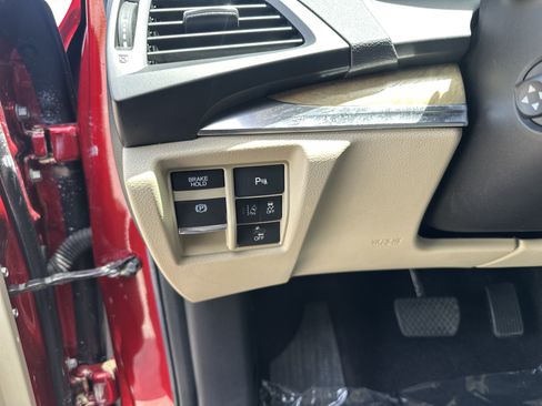 Used 2019 Acura MDX SH-AWD w/ Technology Package image 38