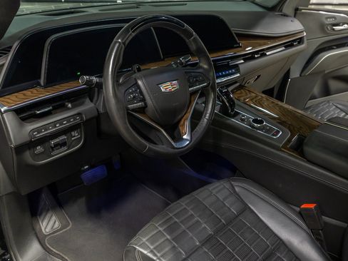 Used 2023 Cadillac Escalade ESV Sport Platinum w/ LPO, ONYX Package AWD/4WD image 45