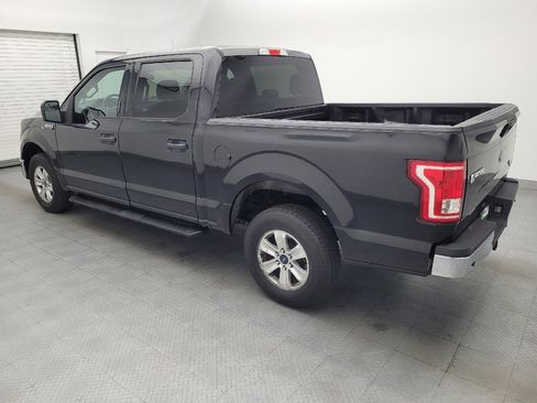 Used 2015 Ford F150 XLT w/ Trailer Tow Package RWD image 3