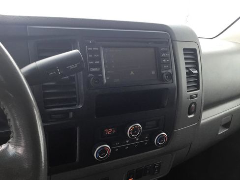 Used 2016 Nissan NV 3500 SL image 19