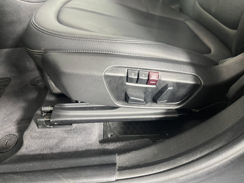 Used 2017 BMW X1 xDrive28i image 19