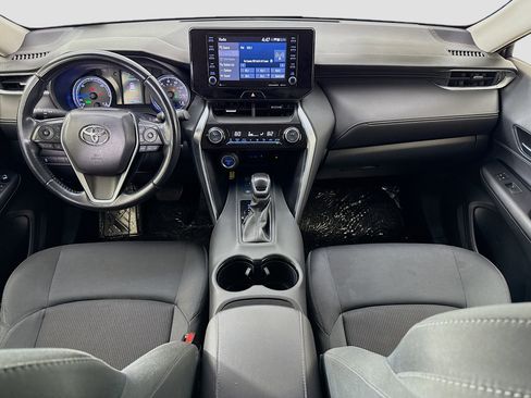 Used 2022 Toyota Venza LE image 22