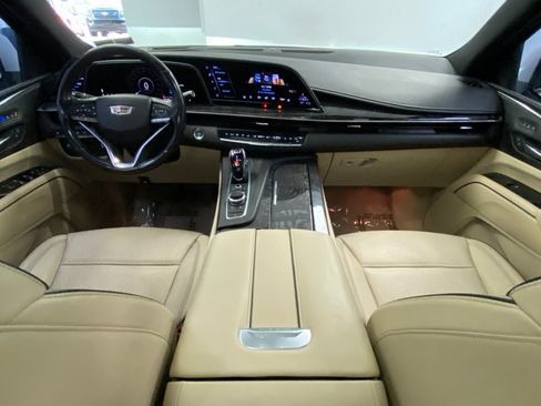 Used 2021 Cadillac Escalade ESV Premium Luxury AWD/4WD image 27