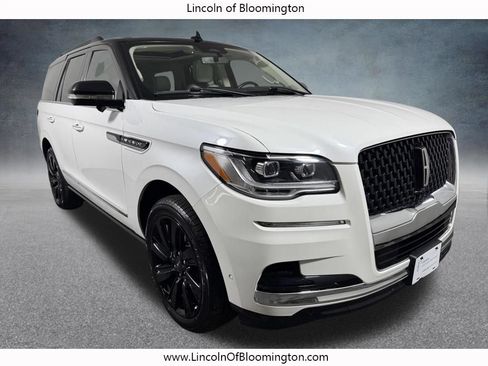 Used 2023 Lincoln Navigator Black Label AWD/4WD image 8