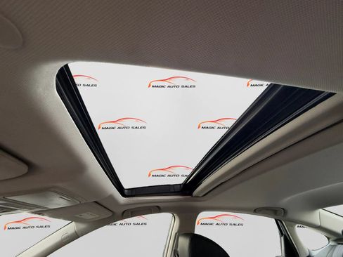 Used 2019 Honda Accord EX image 35