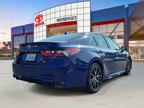 Used 2024 Toyota Camry SE FWD image 6