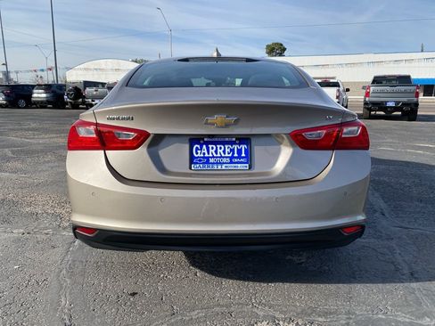 Used 2024 Chevrolet Malibu LT image 19