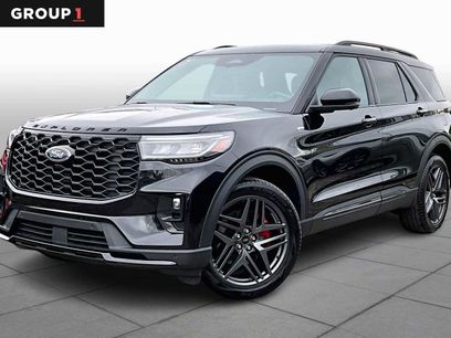 Used 2025 Ford Explorer ST-Line w/ Premium Package