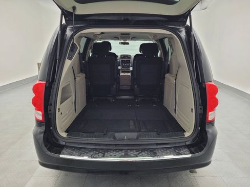Used 2015 Dodge Grand Caravan SXT FWD image 29