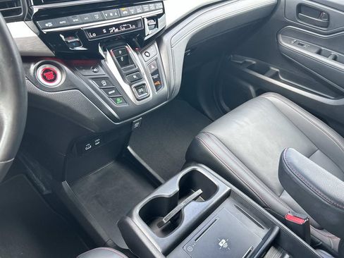 Used 2025 Honda Odyssey Sport-L image 33