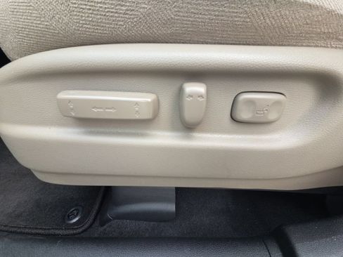 Used 2021 Honda Pilot EX image 17