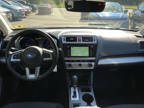 Used 2017 Subaru Outback 2.5i Premium AWD/4WD image 26