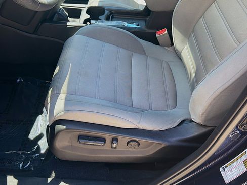 Certified 2019 Honda CR-V EX image 19