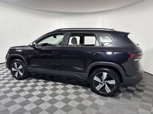 Used 2025 Volkswagen Taos S image 4